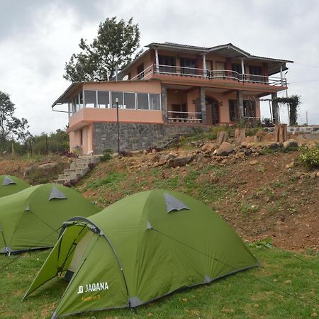 Nest Inn Nature Утакаманд Экстерьер фото